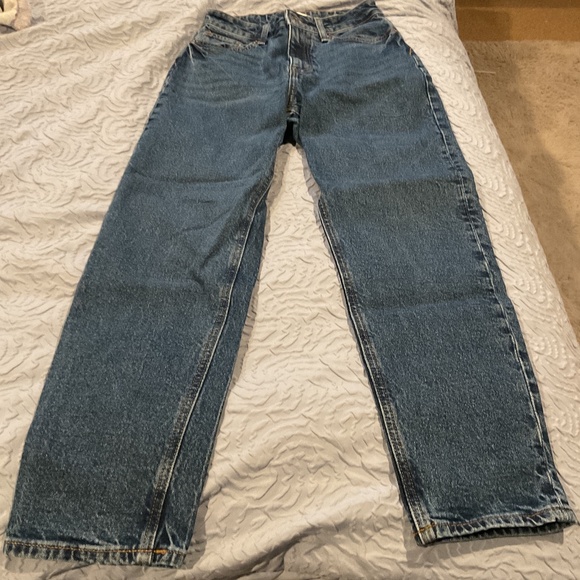 H&M Mom Jeans - Picture 3 of 5